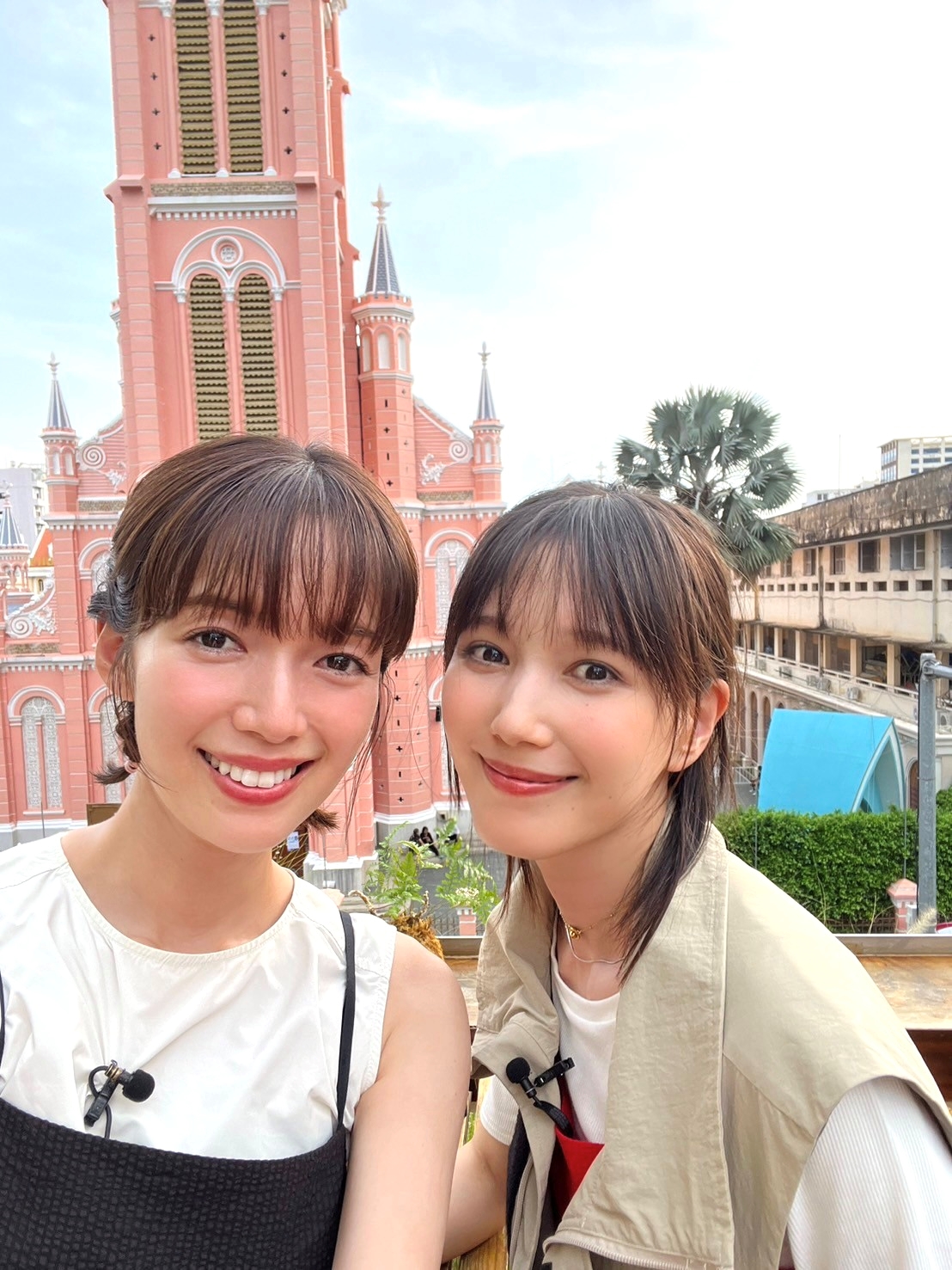 佐藤栞里＆本田翼の写真