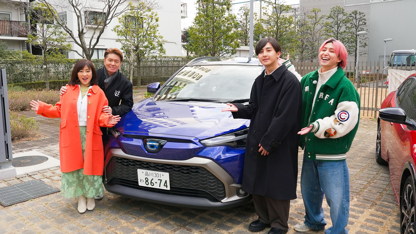 松本明子とヒロミと龍聖さんと佐久間大介の写真