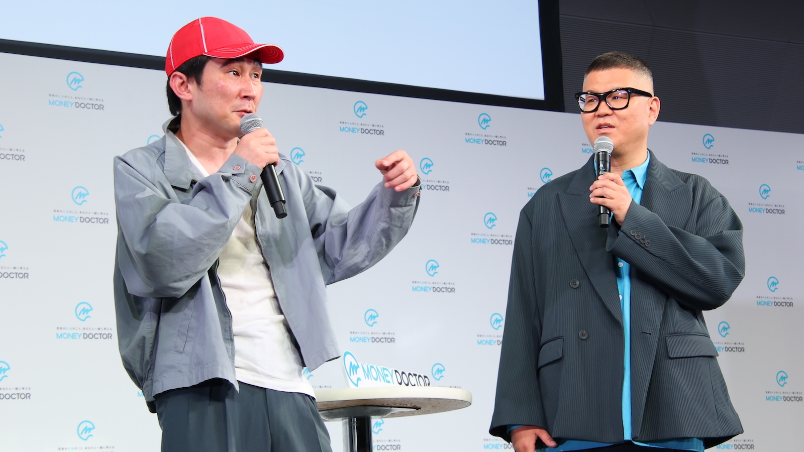 シソンヌの写真