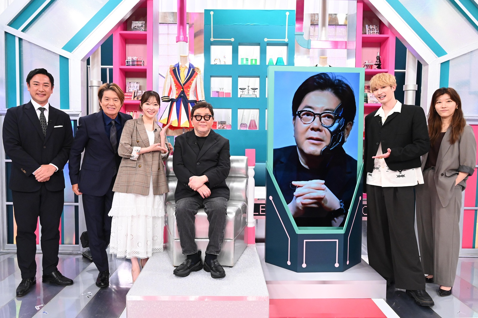 秋元康らの写真