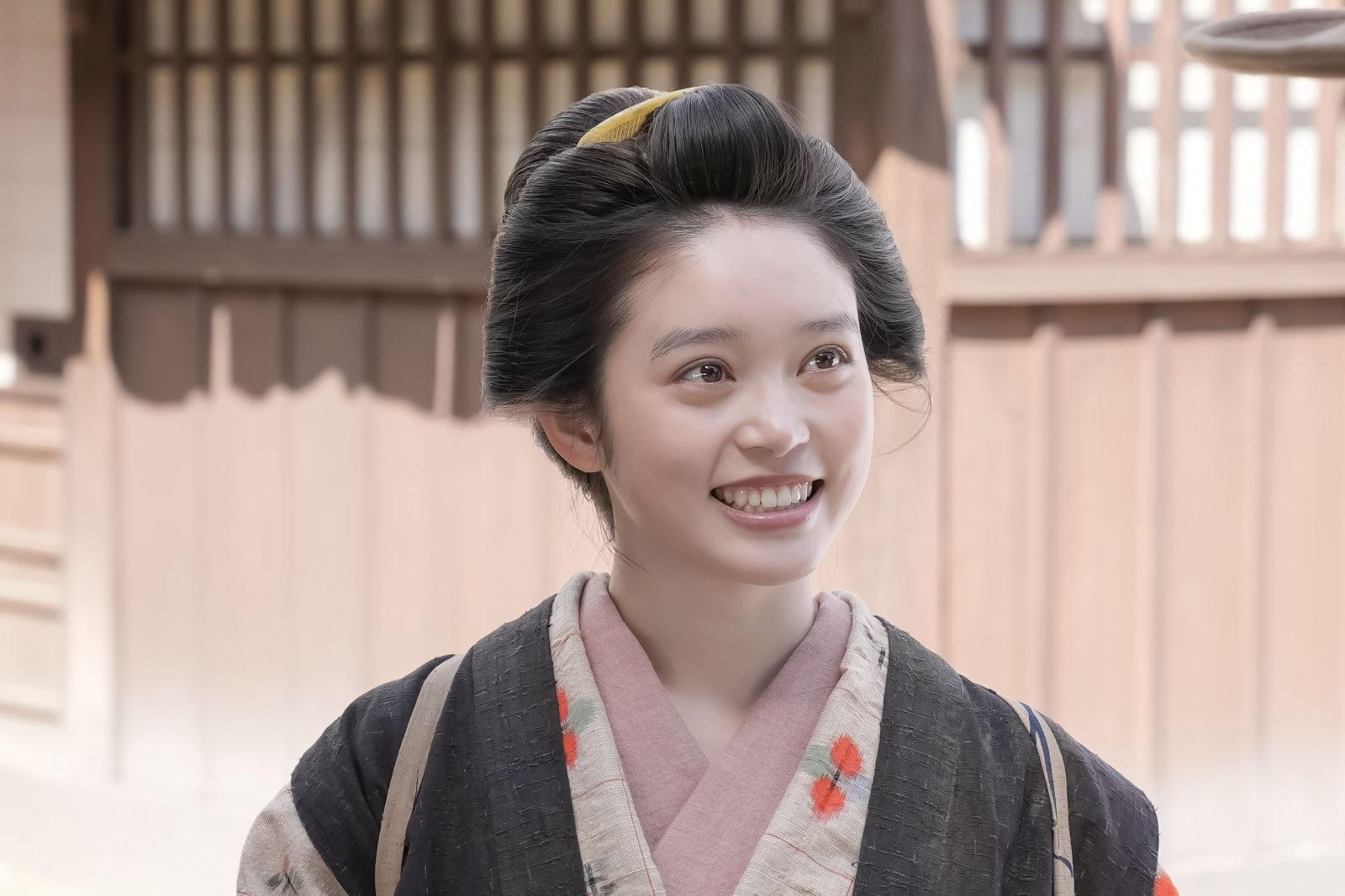 髙石あかりの写真