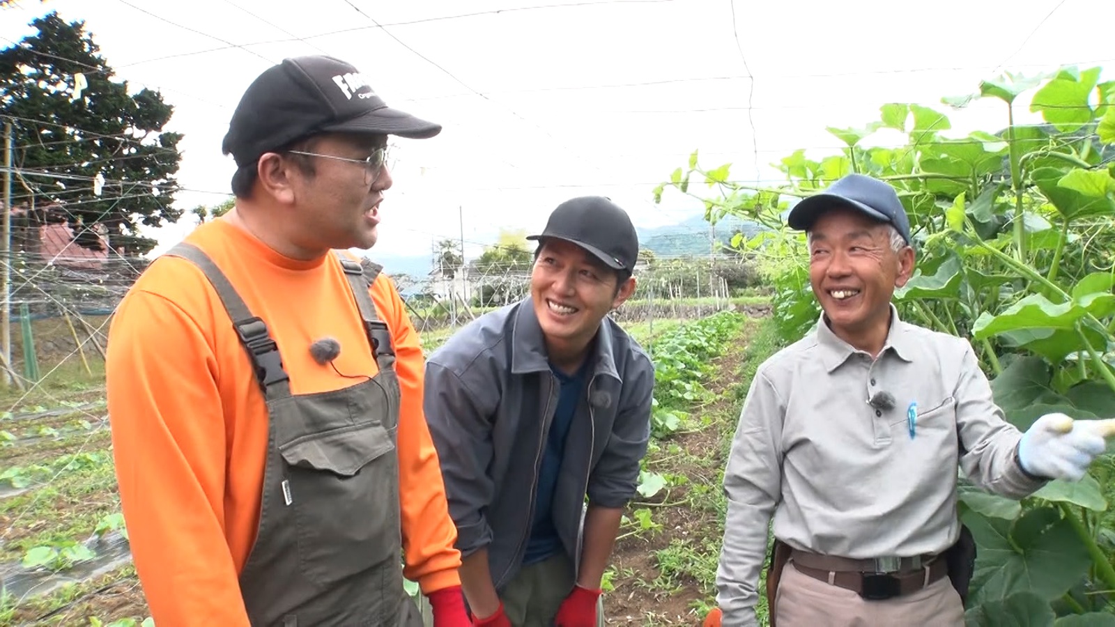 工藤阿須加ととにかく明るい安村らの写真