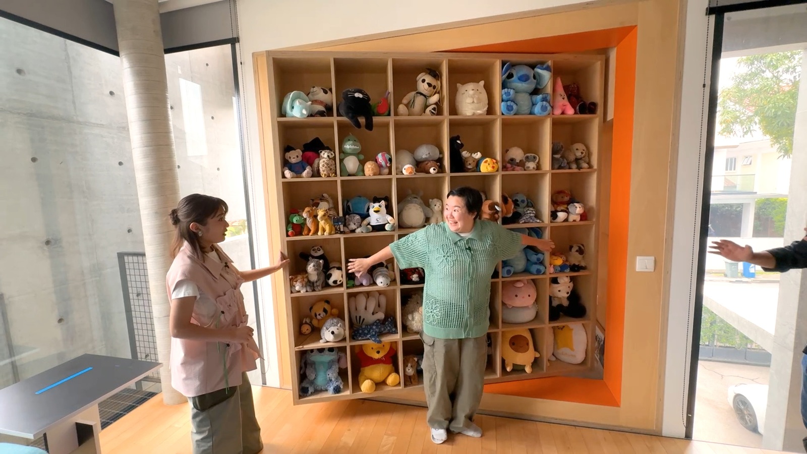 やす子と井上桜楽の写真