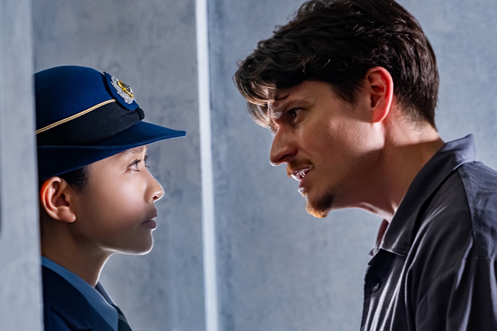 ドラマ『パンチドランク・ウーマン-脱獄まであと××日-』Season2に出演する篠原涼子、カイル カード