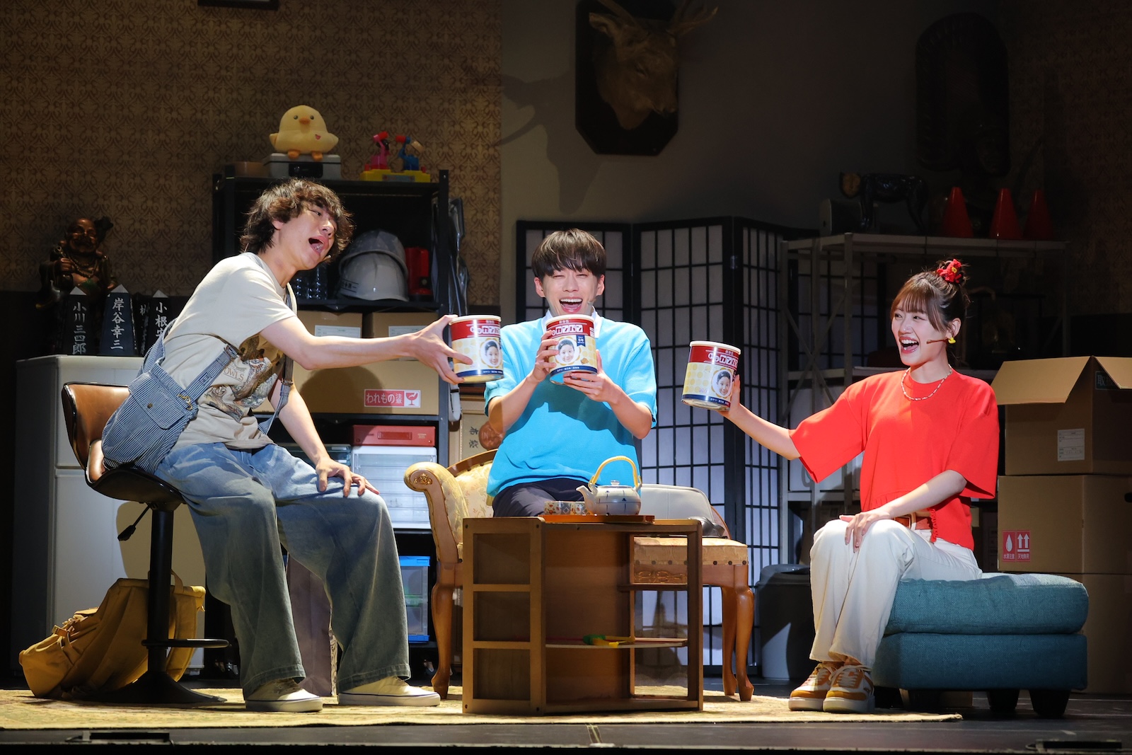 舞台『ぴーすおぶせーふ』に出演する基俊介(IMP.)・佐々木美玲・落合モトキ